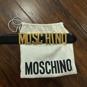Moschino belt